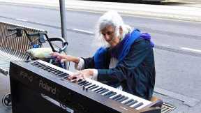 Top 10 AMAZING Street Performers Musicians Piano (2017)