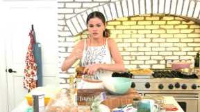 Selena + Chef - Selena Gomez stabs The Potatoes like They were her ex boyfriend 4K