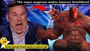 The magician joker turns giant lion appeared, making the judges panic | American Talent Show 2023
