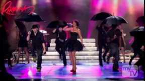 Rihanna - Umbrella (Live) at The World Music Awards 2007