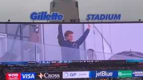 Fans thrilled to see Tom Brady at Patriots season opener
