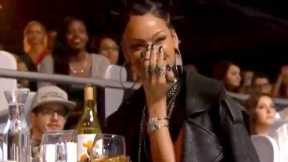 Rihanna laughs Ariana Grande at iHeartRadio Awards 2014 performance