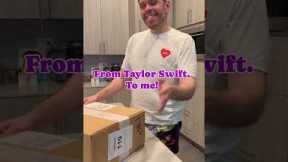 Taylor Swift Tortured Me! She Just Sent Me This Box Full Of... | Perez Hilton
