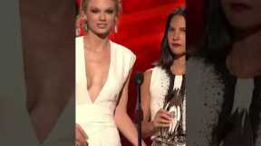 This was weird sarcasm after what kanye did #shorts #taylorswift #swifties #awardshow #yt #1989