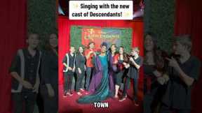 We LOVED singing with the @DisneyDescendants Cast! 🤩🎤 #descendants is Oût NöW on @disneyplus