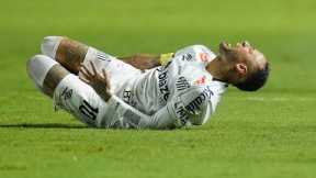 NEYMAR back in action on return to SANTOS | WeShow Sports | Neymar | Brazil |