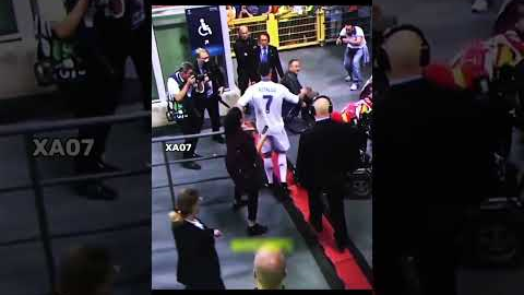Ronaldo Has A Golden Heart💛😍 #shorts #ronaldo #messi #shortsvideo