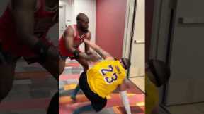 Shadow Basketball: MJ or LBJ ⁉️Let me know in the comments‼️#halalwrist #funny #MJ #Lebron #shorts