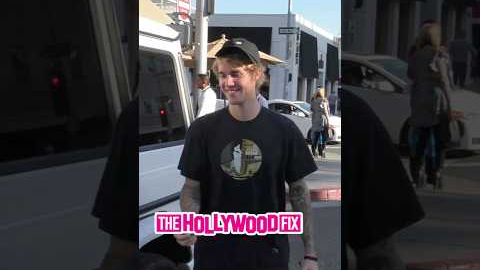 Justin Bieber Proposing To Selena Gomez? Smiles Huge When Asked At Lunch With Mohamed Hadid In B.H.