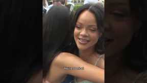 The Adorable Moment Rihanna Meets a Fan Mid-Interview #rihanna #thesmurfs #rihannanavy