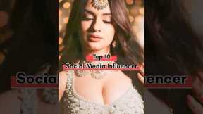 Top 10 Social Media Influencers |