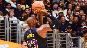 LeBron James is BACK! Scores His First Points of the Season 🔥