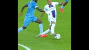 Neymar Showing Mbappé How to Pass ☠️👑