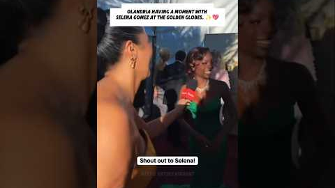 Olandria did a DOUBLE TAKE when Selena Gomez walked in. 😳✨ #selenagomez #goldenglobes #fyp