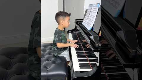 6 Year Old Piano Prodigy Plays F Chopin Prelude Opus 28 No 6 #piano #pianoprodigy #prodigy #talent
