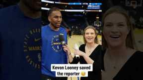 A heartwarming moment between athletes and journalists🥹💕#kindness #athlete #fyp #heartwarming