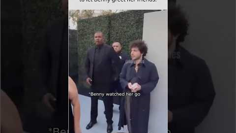 Selena was too embarrassed to let Benny greet her friends 😬💭 #SelenaGomez #BennyBlanco #SelenaFa