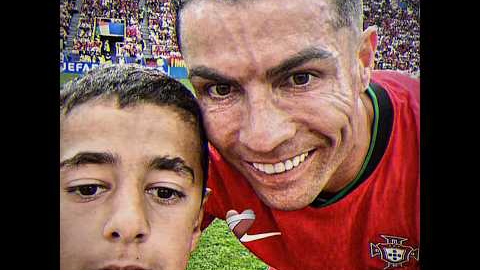 Ronaldo x His Fan Skills ❤️‍🩹🥀 #shorts #football #viralvideo #funny #trending