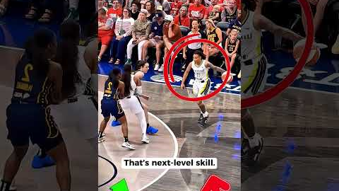 This Moment Will Surprise You 😮‍🔥 UNREAL Highlight Goes Viral 🔥 #shortsviral #basketball #sports