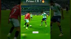 Prime Ronaldo 2007/08 Destroying Defenders 🐐🔥#football #trendingshorts #cr7 #skills 🔥