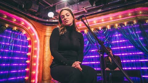 Shoshana Bean Sings 