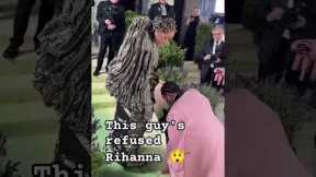 Rihanna Snubbed by Paparazzi?! The Moment That Shocked Everyone #rihanna