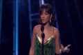 Rihanna wins Billboard Music Awards